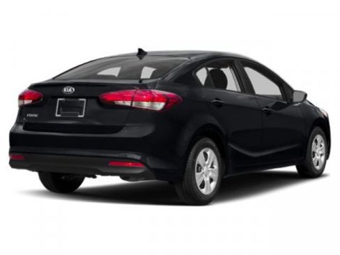 Used 2018 Kia Forte LX image 5