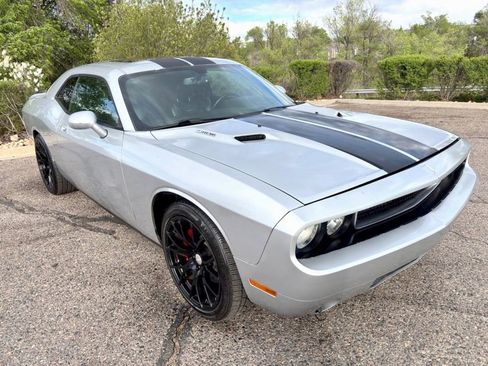 Used 2009 Dodge Challenger SRT8 w/ SRT Option Group II image 2