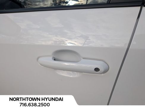 Used 2025 Toyota RAV4 XLE image 38