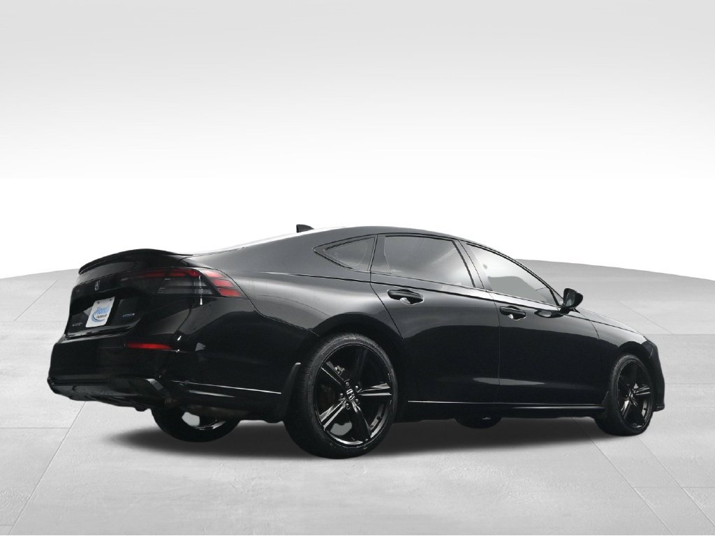 Used 2025 Honda Accord Sport image 62