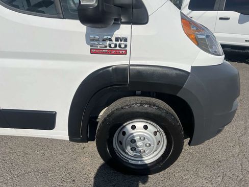 Used 2021 RAM ProMaster 2500 FWD image 5