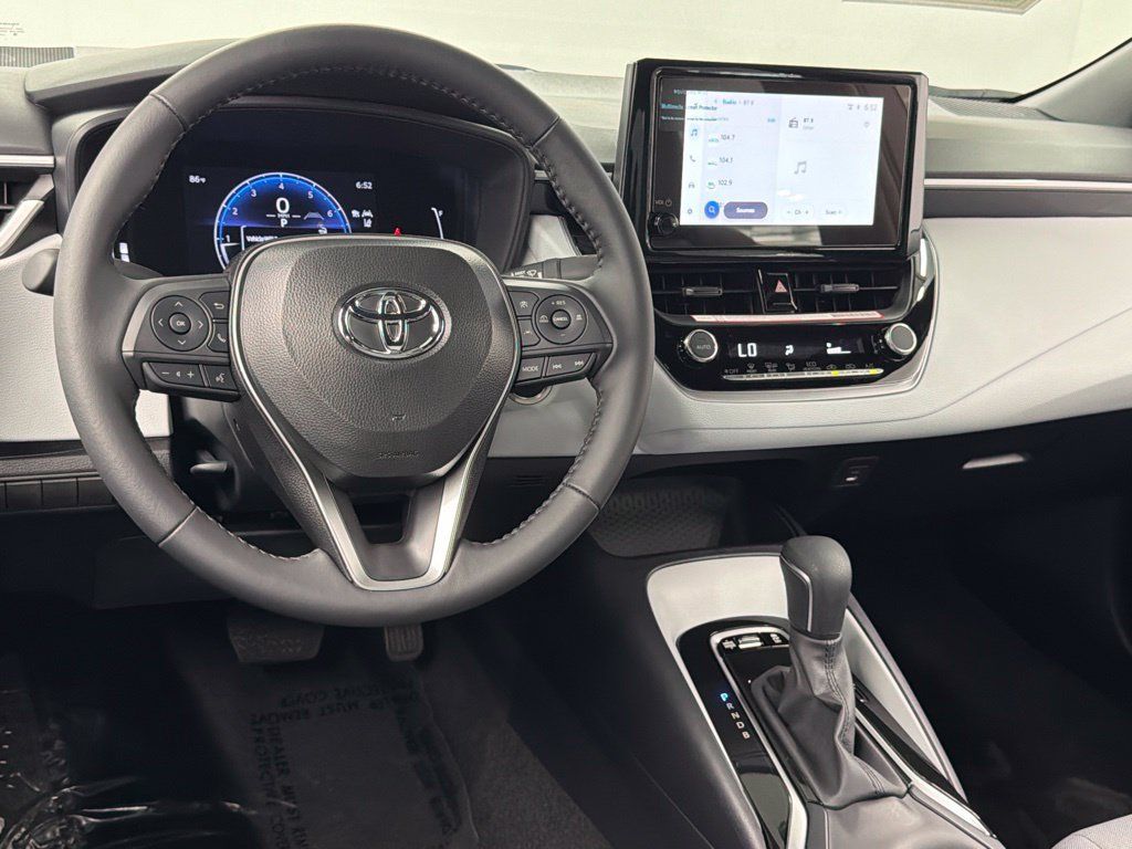 Certified 2026 Toyota Corolla SE FWD image 35