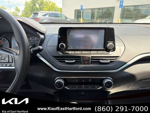 Used 2022 Nissan Altima 2.5 S FWD image 25