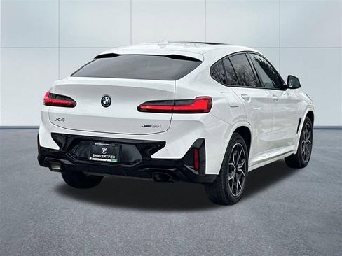 Certified 2024 BMW X4 xDrive30i w/ Premium Package image 7