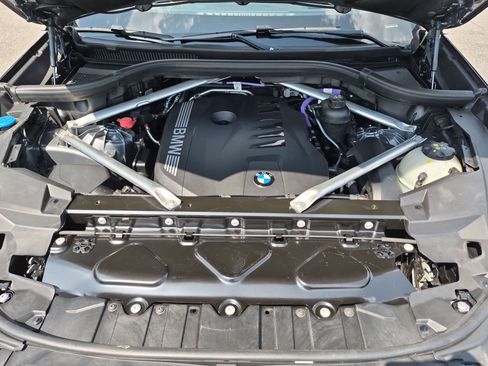 Certified 2025 BMW X5 sDrive40i w/ Premium Package RWD image 42