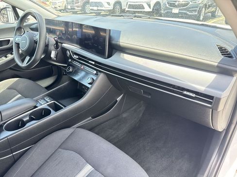 Used 2025 Hyundai Sonata SEL FWD image 75