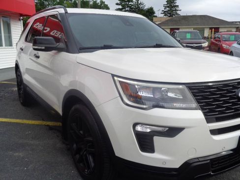 Used 2018 Ford Explorer Sport w/ Equipment Group 401A AWD/4WD image 20