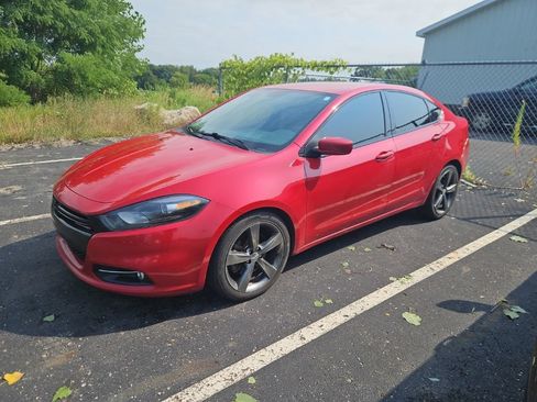Used 2013 Dodge Dart SXT FWD image 1