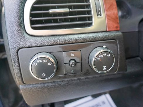 Used 2007 Chevrolet Avalanche LT w/ LT Preferred Equipment Group image 15