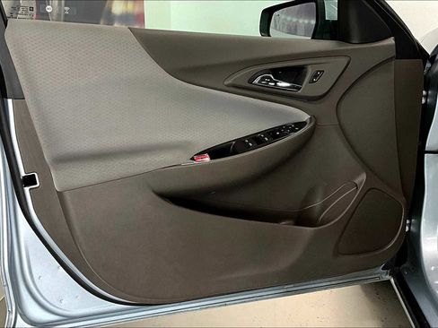 Used 2018 Chevrolet Malibu LT w/ Driver Confidence Package image 21