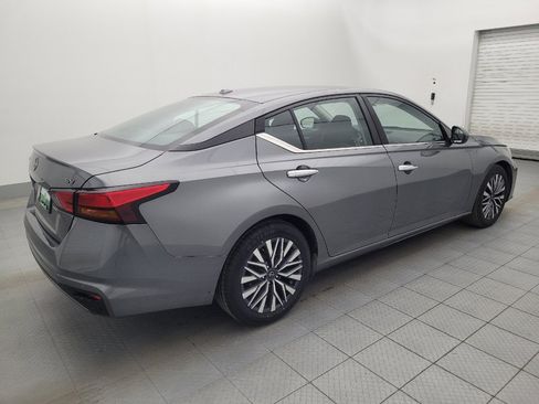 Used 2023 Nissan Altima 2.5 SV image 10
