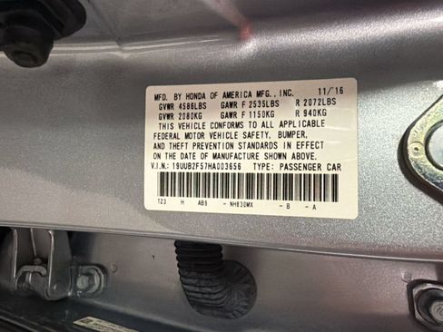 Used 2017 Acura TLX V6 w/ Technology Package FWD image 23