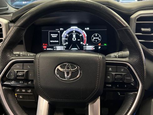 Used 2023 Toyota Tundra Platinum image 17