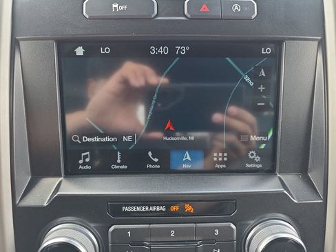 Used 2017 Ford F150 Lariat w/ Equipment Group 502A Luxury AWD/4WD image 25