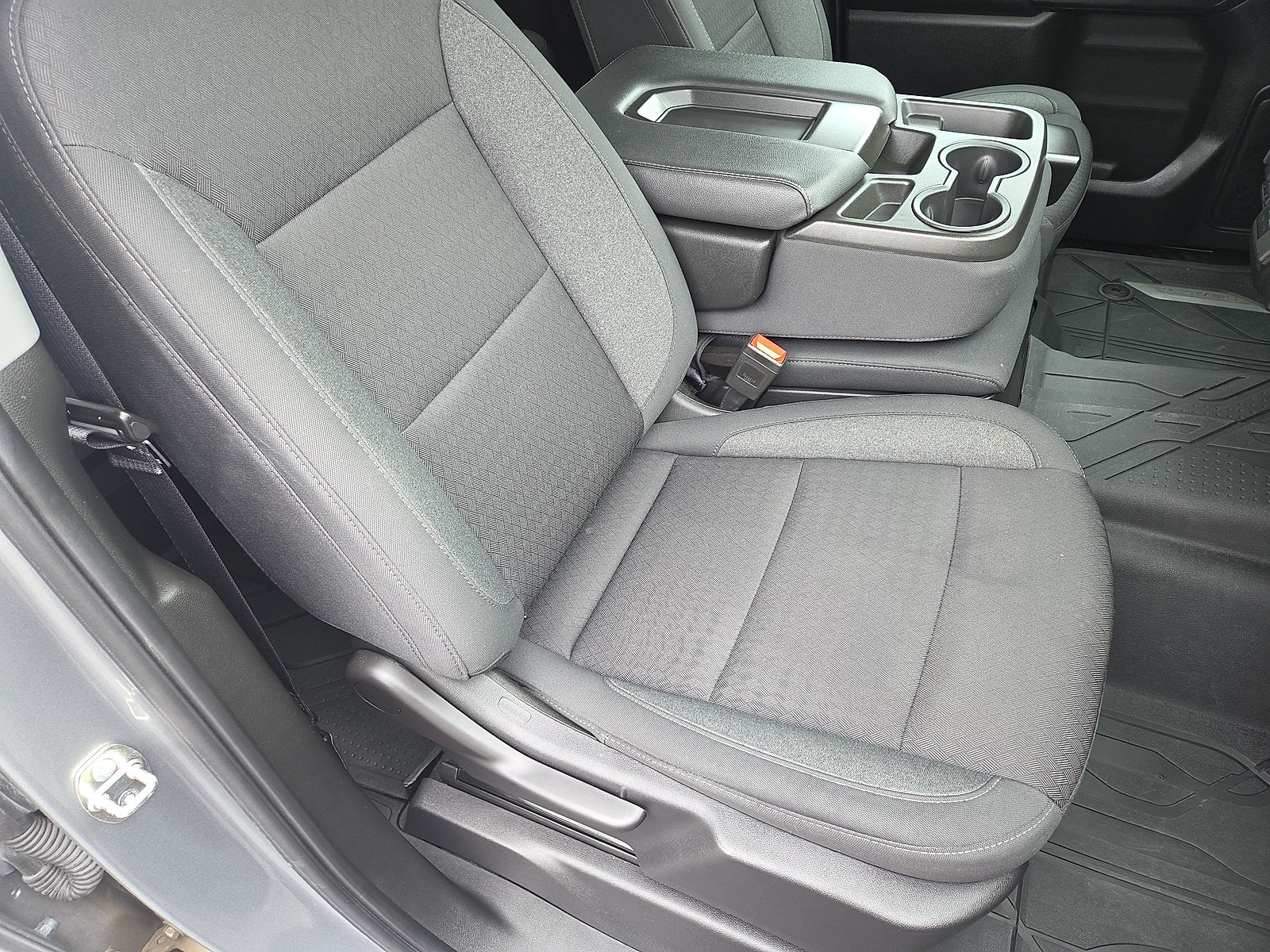 Used 2024 Chevrolet Silverado 1500 Custom AWD/4WD image 16