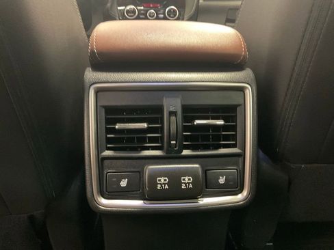 Used 2023 Subaru Forester Touring image 32