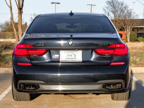 Used 2016 BMW 750i xDrive image 13