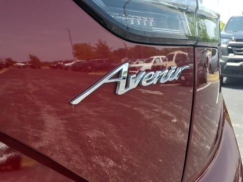Used 2021 Buick Envision Avenir w/ Technology Package II AWD/4WD image 24