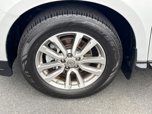 Used 2015 Nissan Pathfinder SL FWD image 5