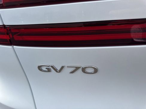 New 2026 Genesis GV70 3.5T Sport Prestige AWD/4WD image 10