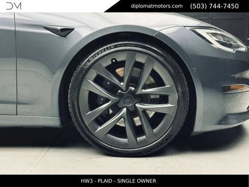 Used 2022 Tesla Model S Plaid AWD/4WD image 39
