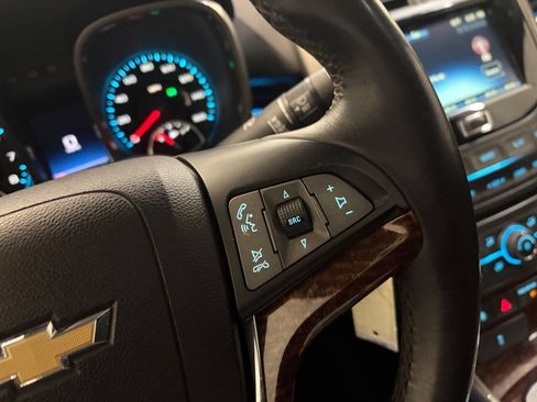 Used 2013 Chevrolet Malibu LTZ FWD image 21