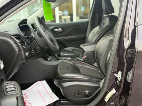 Certified 2021 Jeep Cherokee Trailhawk image 13