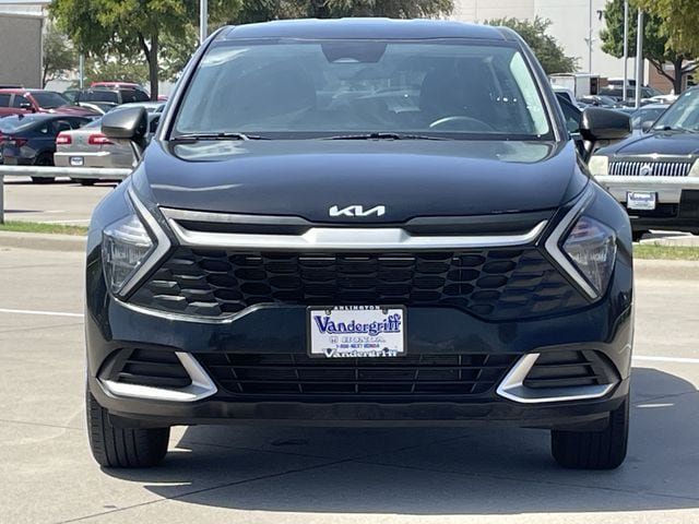 Used 2023 Kia Sportage LX AWD/4WD image 7