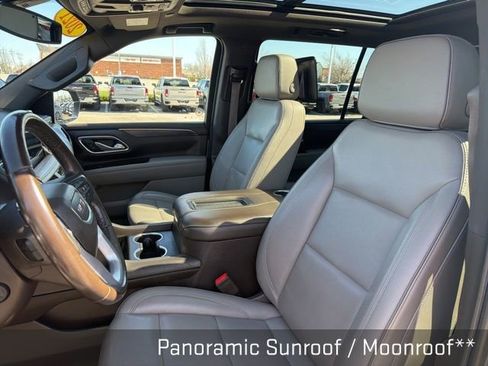 Used 2021 GMC Yukon XL SLT image 21