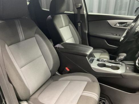 Used 2025 Chevrolet Blazer LT w/ Convenience Package image 16