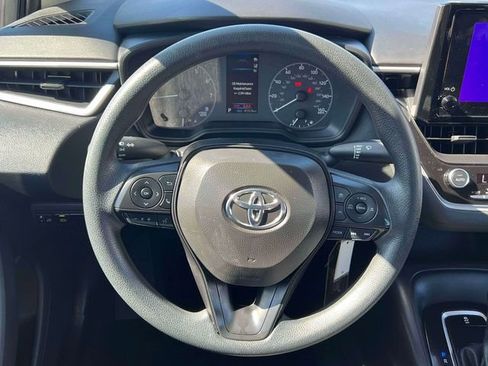 Used 2024 Toyota Corolla LE image 15