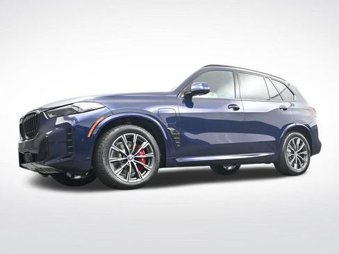 New 2026 BMW X5 xDrive50e w/ M Sport Package AWD/4WD image 36