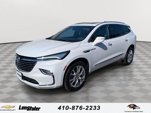 Used 2023 Buick Enclave Essence w/ Experience Buick Package FWD image 1