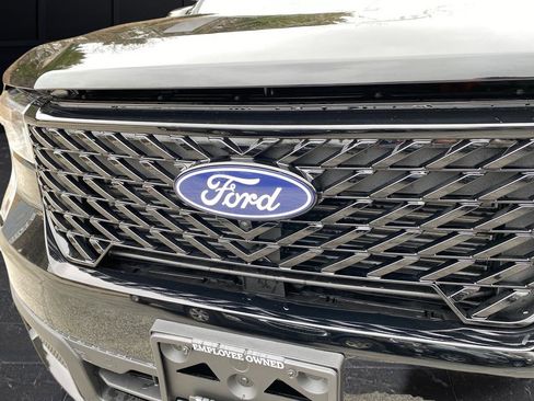 New 2026 Ford Maverick Lariat w/ Black Appearance Package AWD/4WD image 48