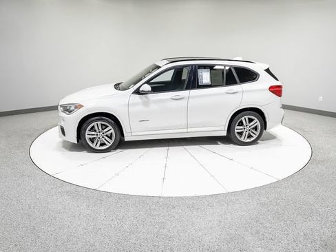 Used 2017 BMW X1 sDrive28i FWD image 33