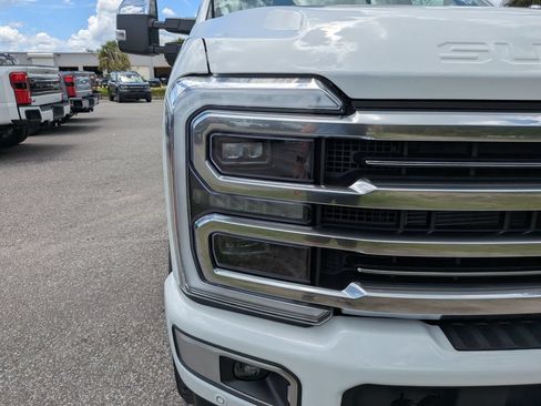 New 2026 Ford F350 Platinum w/ Platinum Plus Package AWD/4WD image 9