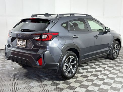 Used 2024 Subaru Crosstrek 2.0i Premium image 9