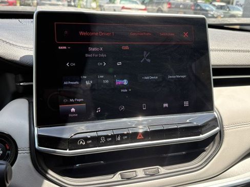 Used 2022 Jeep Compass Limited image 12