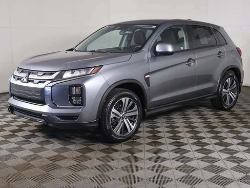 Used 2023 Mitsubishi Outlander Sport ES AWD/4WD image 5