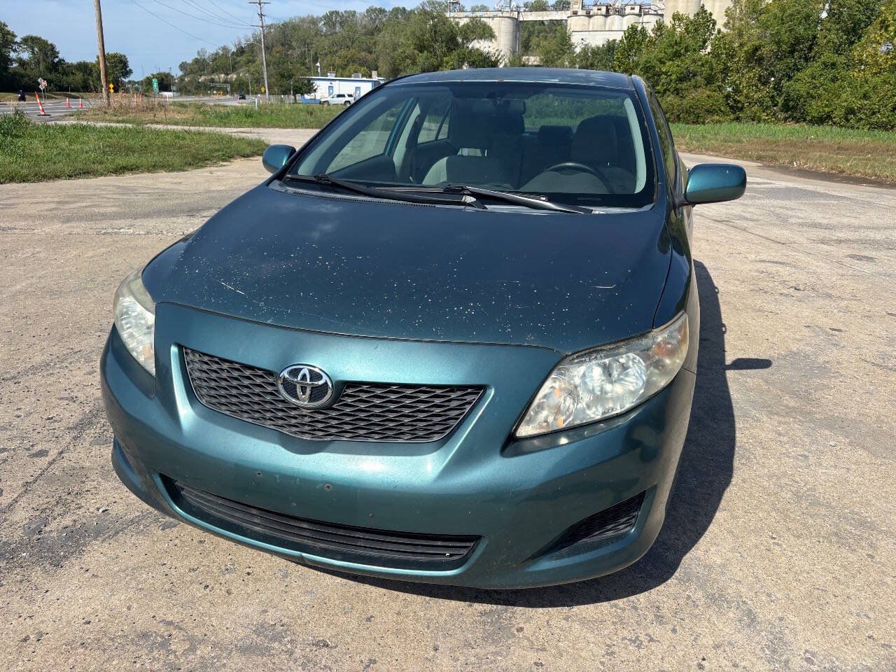Used 2009 Toyota Corolla FWD image 3
