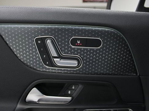 Used 2024 Mercedes-Benz GLA 250 image 19