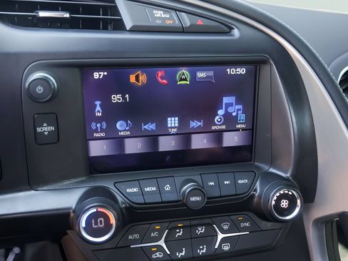 Used 2016 Chevrolet Corvette Z06 RWD image 18