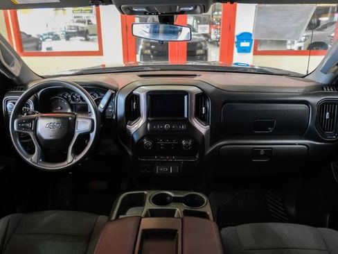 Used 2021 Chevrolet Silverado 1500 Custom Trail Boss w/ LPO, Dark Essentials Package image 14