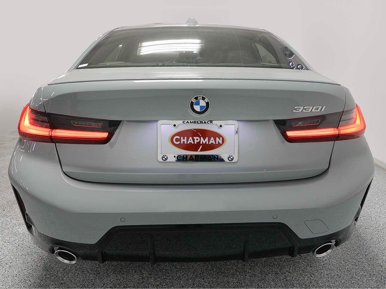 Used 2026 BMW 330i Sedan w/ M Sport Package RWD image 4