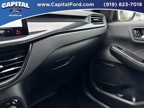 Certified 2023 Ford Escape ST-Line w/ Tech Pack #1 image 26