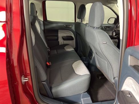 New 2026 Ford Maverick XLT w/ XLT Luxury Package FWD image 12