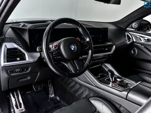 Used 2023 BMW XM image 17