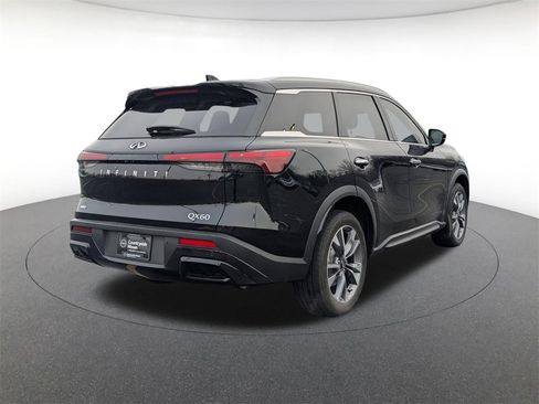 Used 2024 INFINITI QX60 Luxe image 5