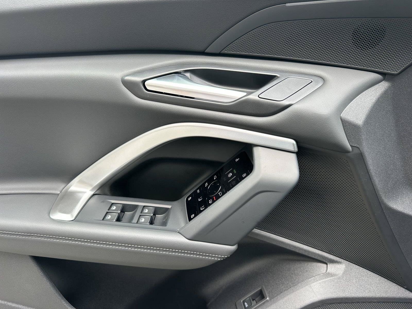 New 2026 Audi Q5 Premium AWD/4WD image 10