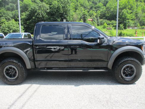 Used 2022 Ford F150 Raptor w/ Raptor 37 Performance Package AWD/4WD image 3